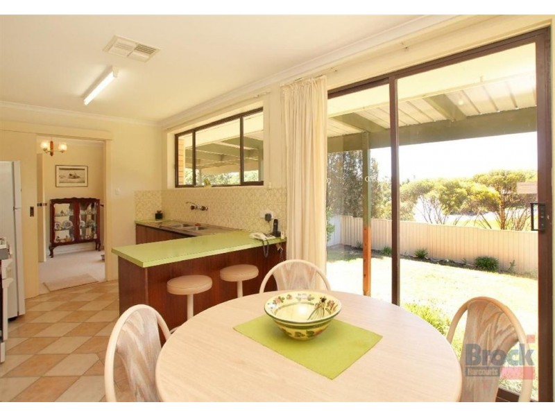 5 Genesta Street, Hallett Cove SA 5158