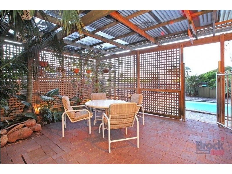 28 Serica St, Hallett Cove SA 5158