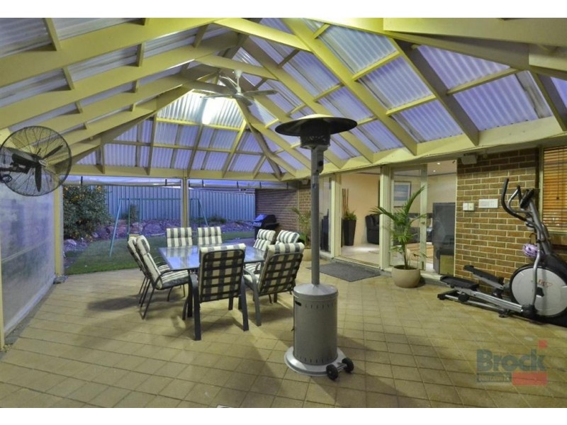 40 Elizabeth Crescent, Hallett Cove SA 5158