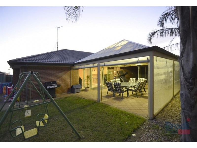 40 Elizabeth Crescent, Hallett Cove SA 5158