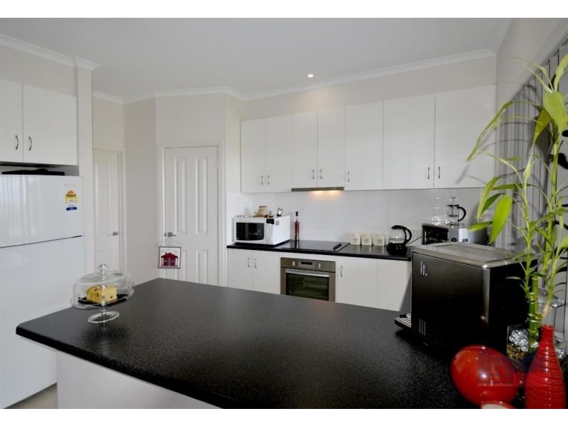 3 Thomas Way, Hallett Cove SA 5158