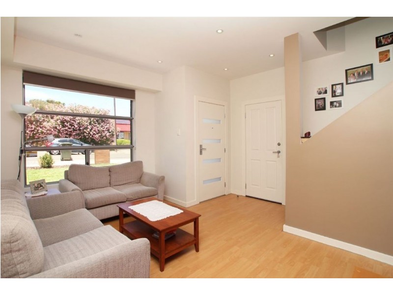 7a Myrtle Grove, Clovelly Park SA 5042