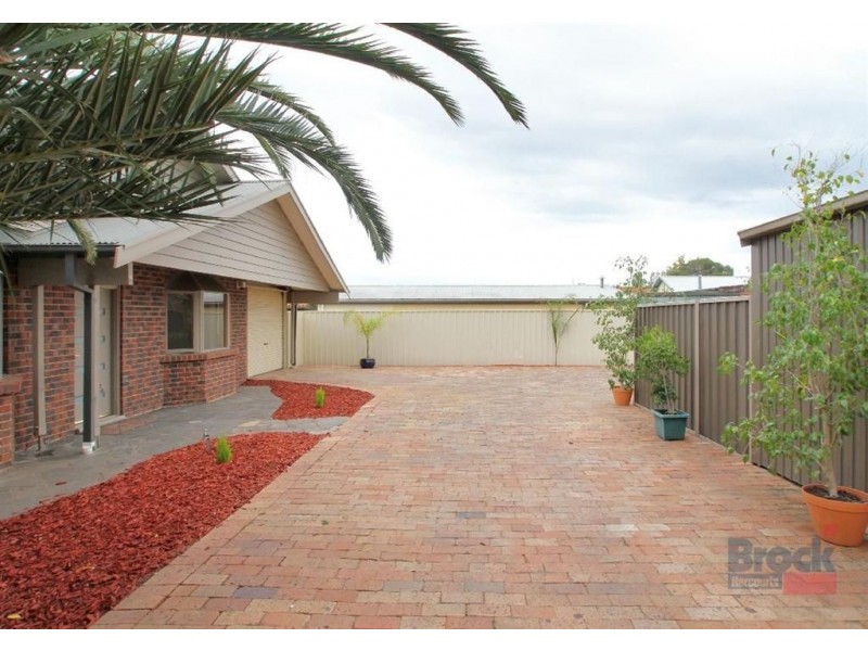 5a Lorraine Avenue, Clarence Park SA 5034