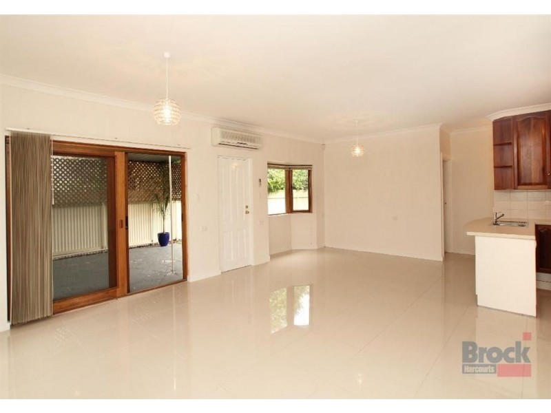 5a Lorraine Avenue, Clarence Park SA 5034