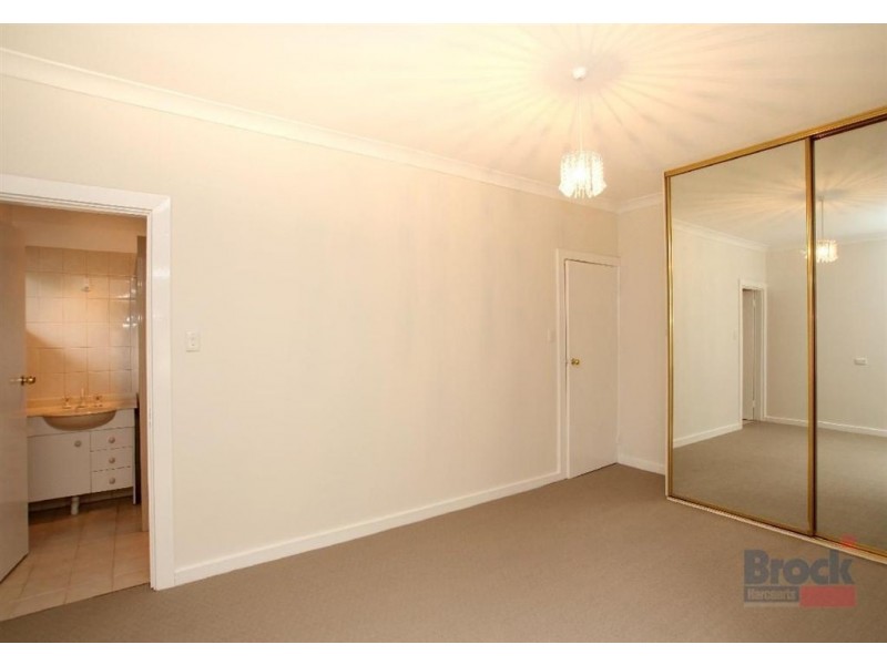 5a Lorraine Avenue, Clarence Park SA 5034