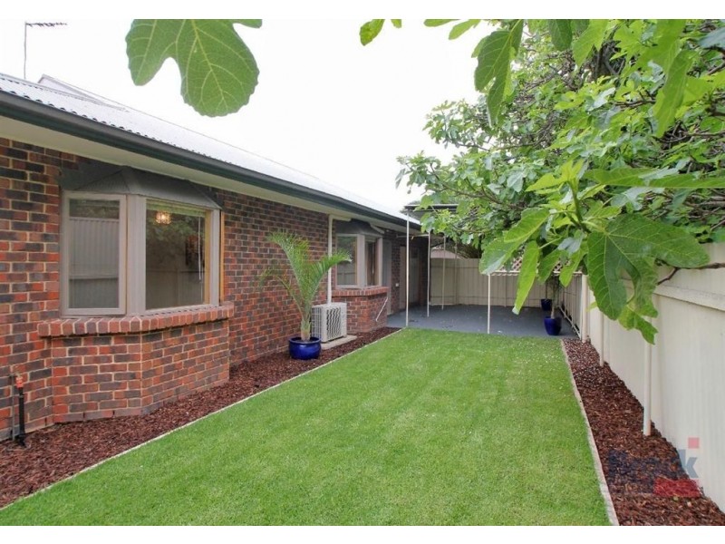 5a Lorraine Avenue, Clarence Park SA 5034