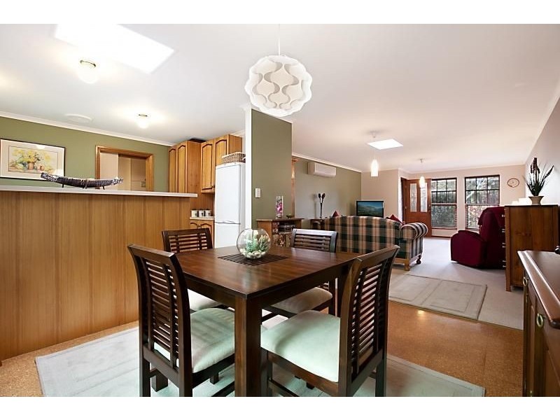 1/1 Dellvale Ct, Flagstaff Hill SA 5159