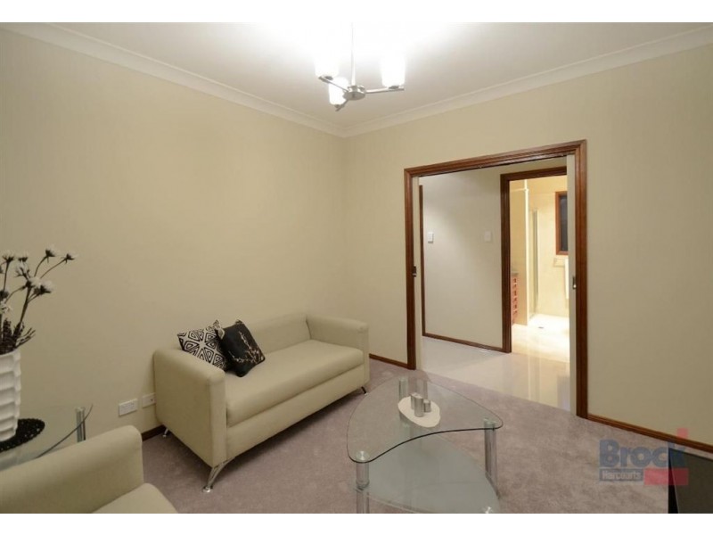 2 Pine Avenue, Warradale SA 5046