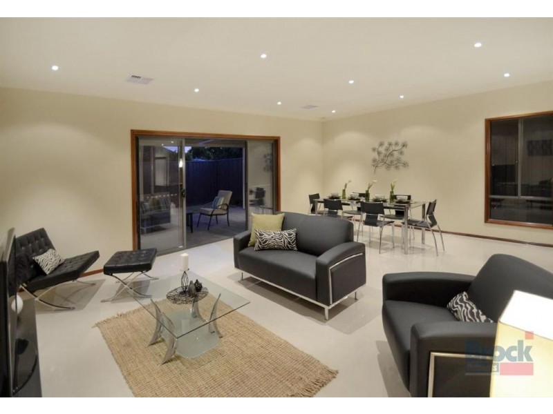 2 Pine Avenue, Warradale SA 5046