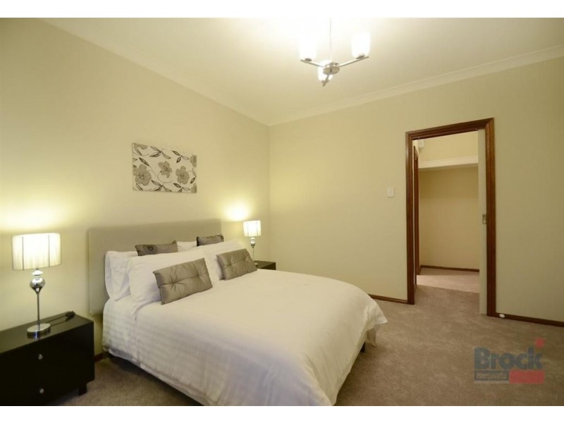 2 Pine Avenue, Warradale SA 5046