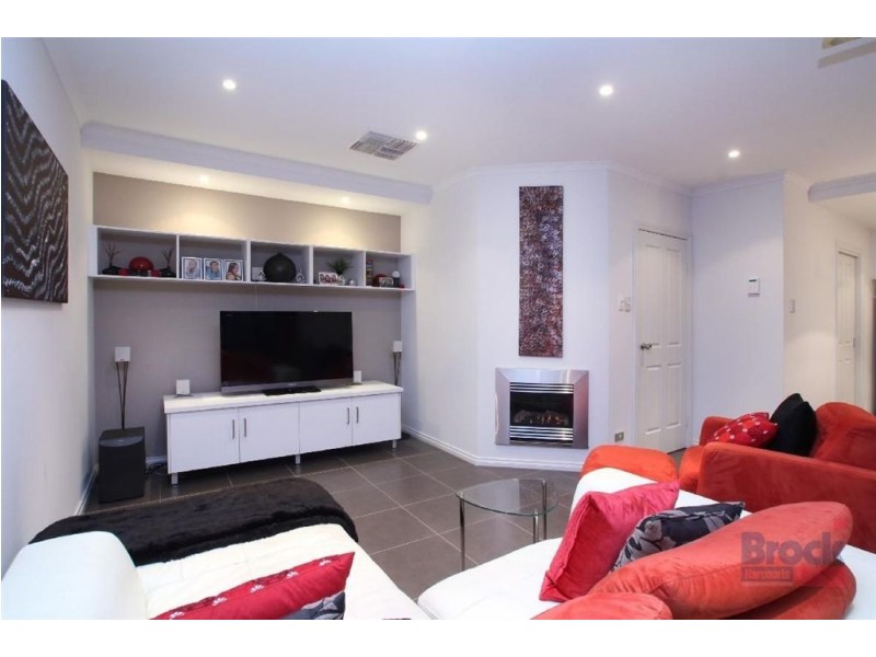 17a Sandery Avenue, Seacombe Gardens SA 5047