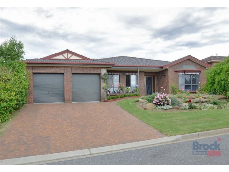 20 Alfonso Drive, Hallett Cove SA 5158