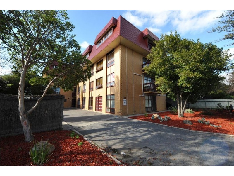10/38 Gordon St, Glenelg SA 5045