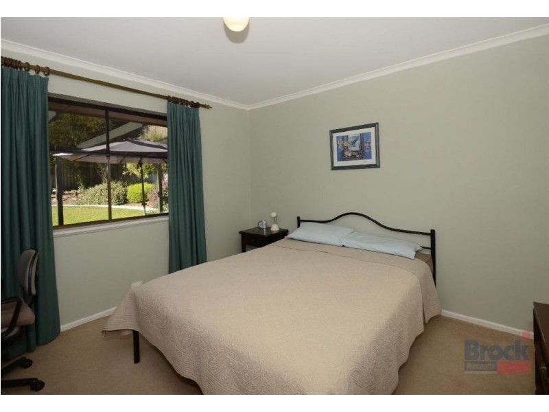 20 Mercedes Avenue, Hallett Cove SA 5158