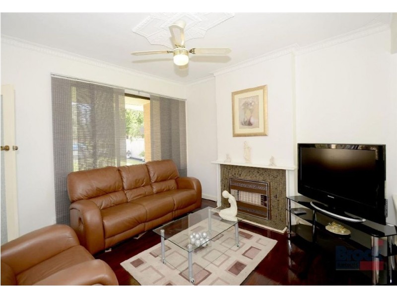 2 Synnett Avenue, Seaview Downs SA 5049