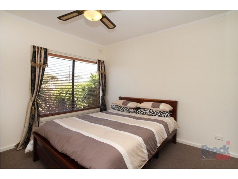 31 Moorong Road, O’sullivan Beach SA 5166