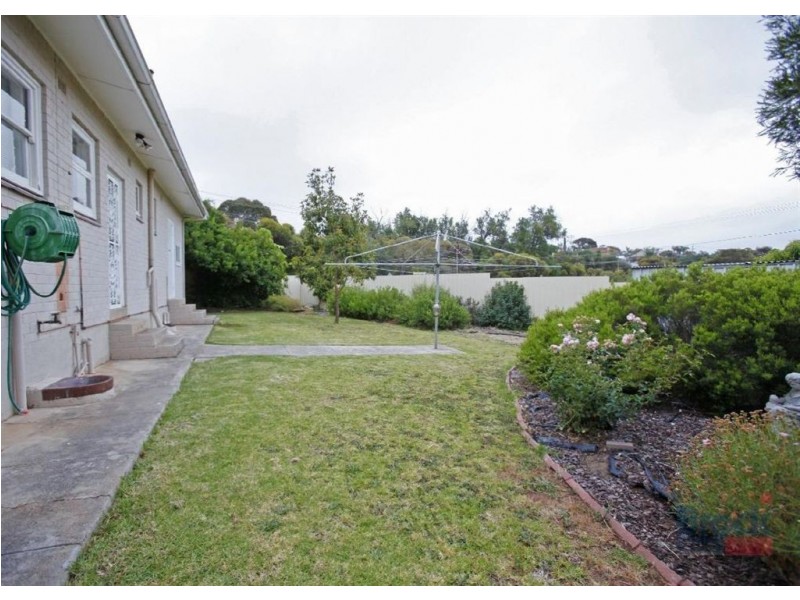 18 Orvieto Road, Seacliff Park SA 5049