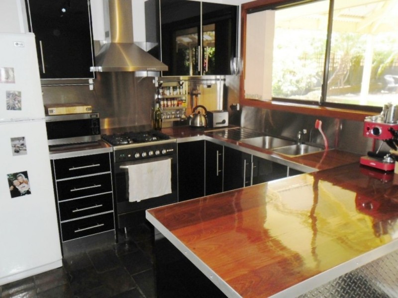 10 First Street, Hallett Cove SA 5158