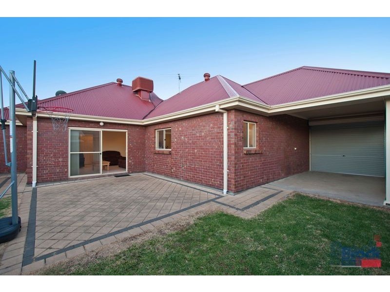 1A Alana Walk, Woodcroft SA 5162