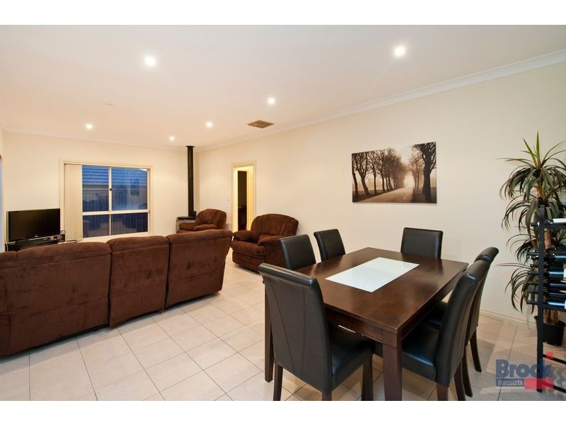 1A Alana Walk, Woodcroft SA 5162