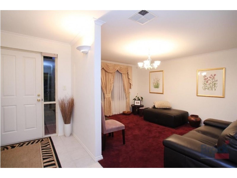 34 Eucalypt Circuit, Flagstaff Hill SA 5159