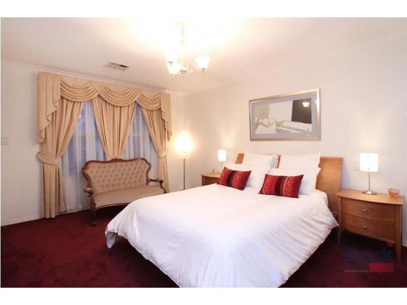 34 Eucalypt Circuit, Flagstaff Hill SA 5159