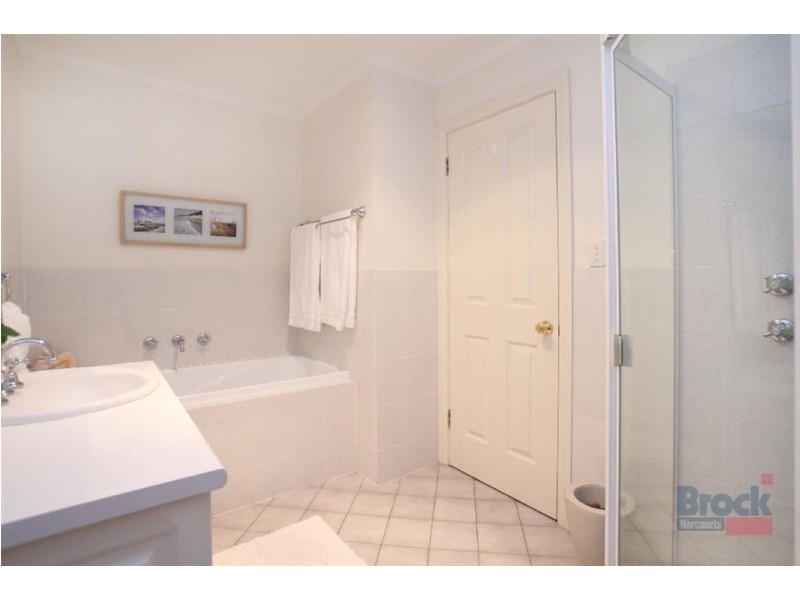 34 Eucalypt Circuit, Flagstaff Hill SA 5159