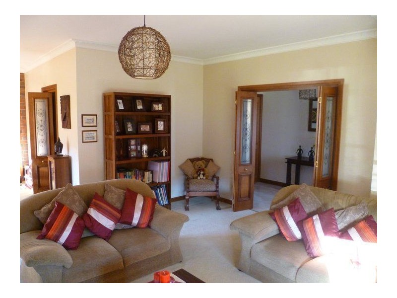 18 Glenway Road, Hallett Cove SA 5158