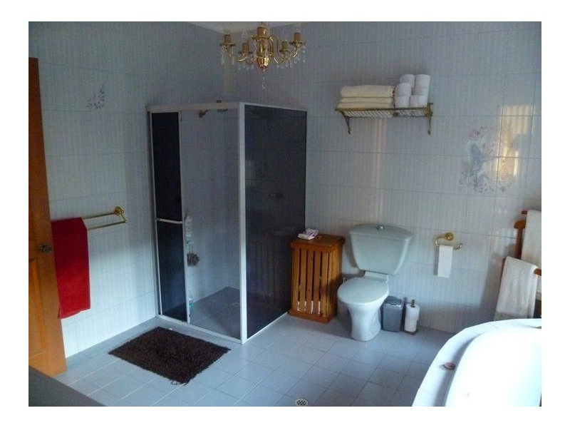 18 Glenway Road, Hallett Cove SA 5158