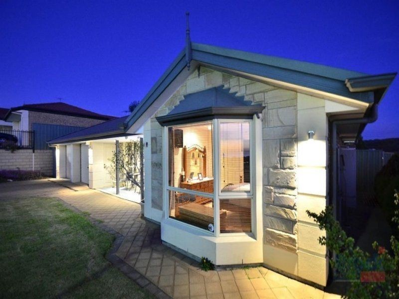 40 Elizabeth Crescent, Hallett Cove SA 5158