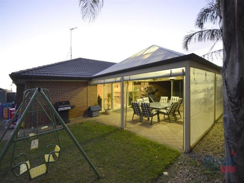 40 Elizabeth Crescent, Hallett Cove SA 5158