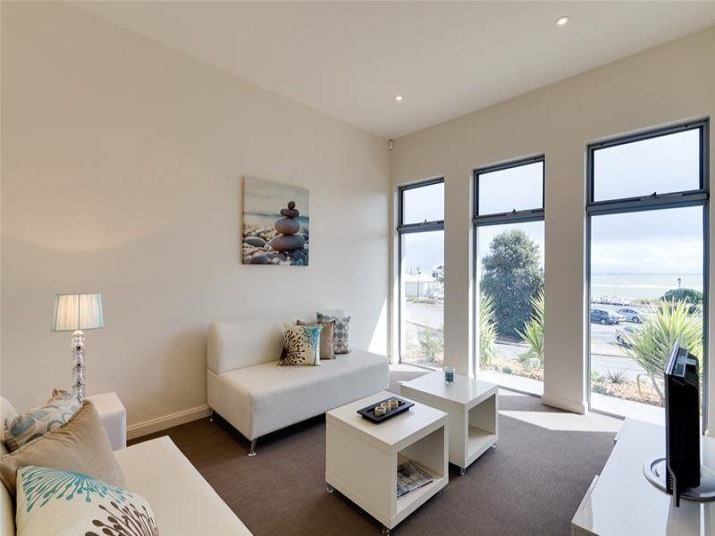 239 Esplanade, Seacliff SA 5049