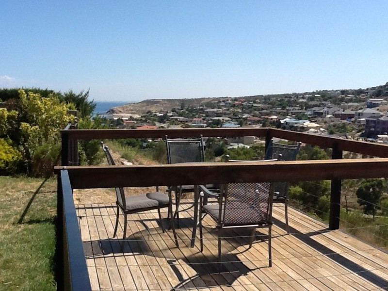 20 Freebairn Drive, Hallett Cove SA 5158