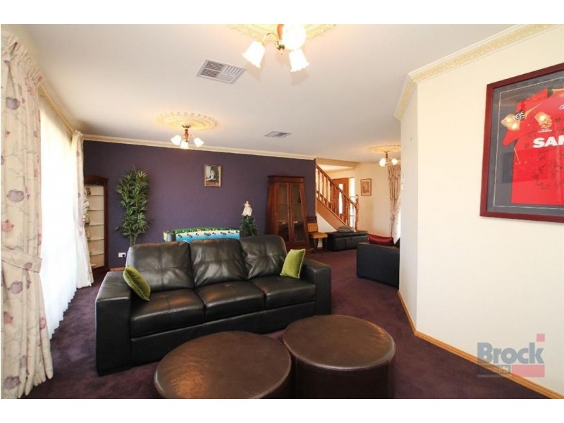 20 Freebairn Drive, Hallett Cove SA 5158