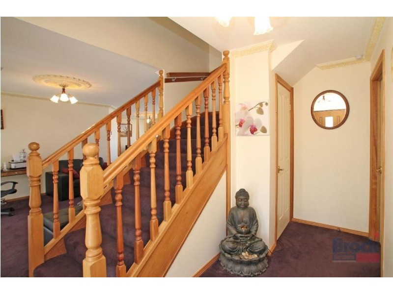 20 Freebairn Drive, Hallett Cove SA 5158