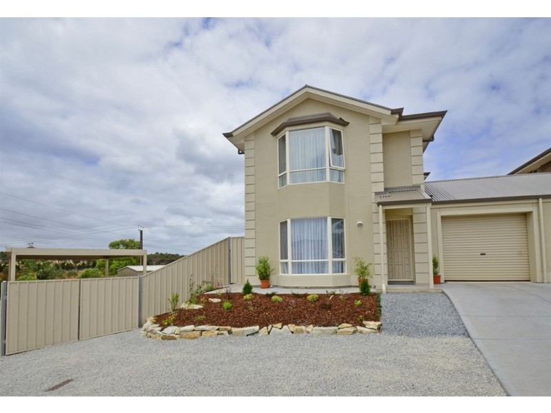 8 Lucy Court, Trott Park SA 5158