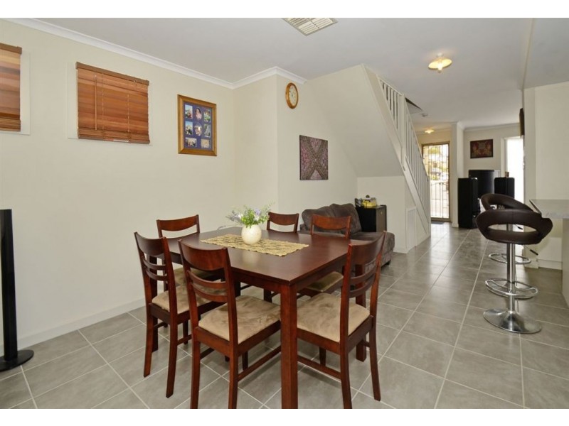 8 Lucy Court, Trott Park SA 5158