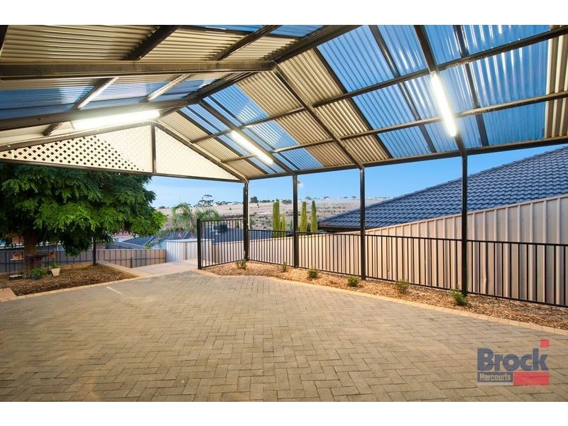 3 Middle Gully Avenue, Sheidow Park SA 5158