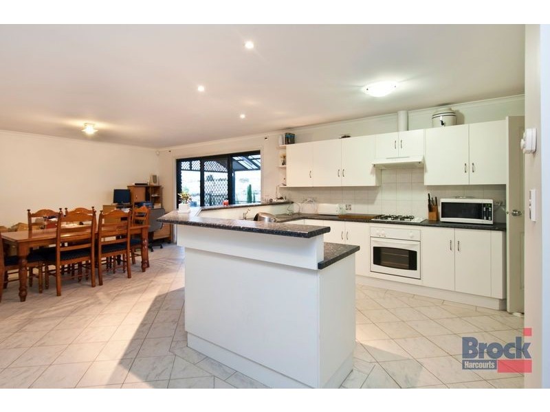 3 Middle Gully Avenue, Sheidow Park SA 5158