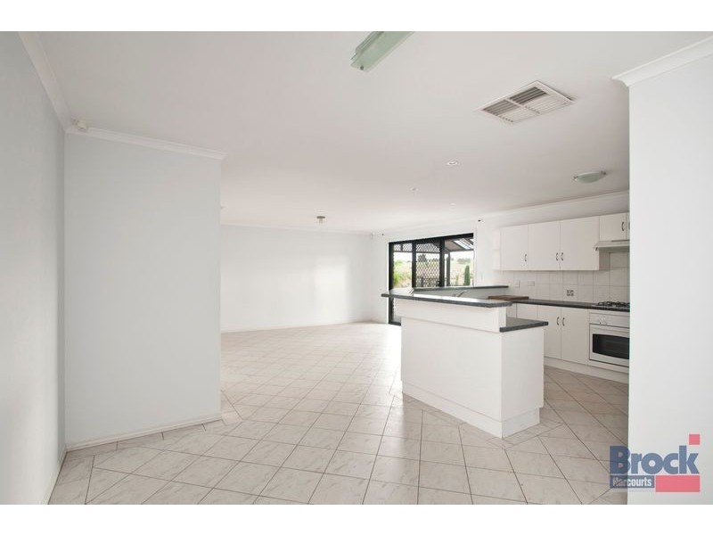 3 Middle Gully Avenue, Sheidow Park SA 5158