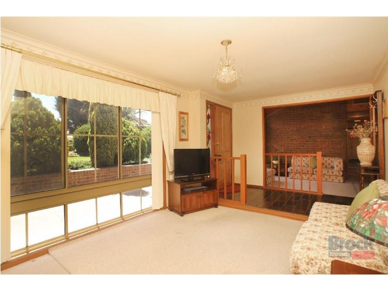 30 French Crescent, Trott Park SA 5158