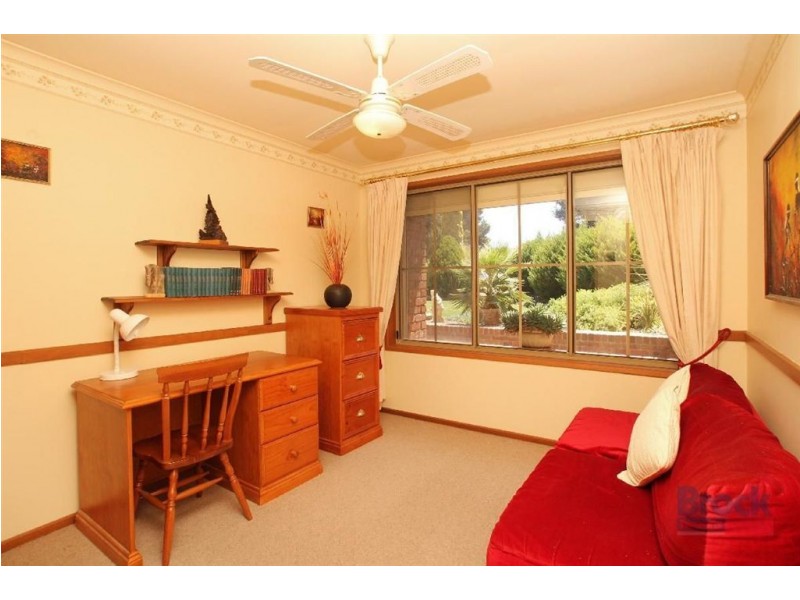 30 French Crescent, Trott Park SA 5158