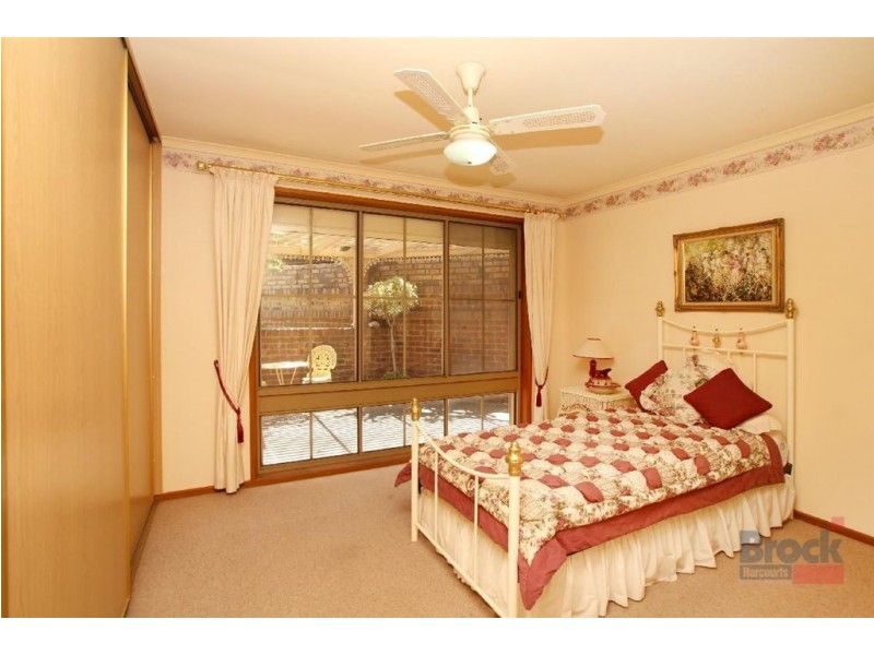 30 French Crescent, Trott Park SA 5158