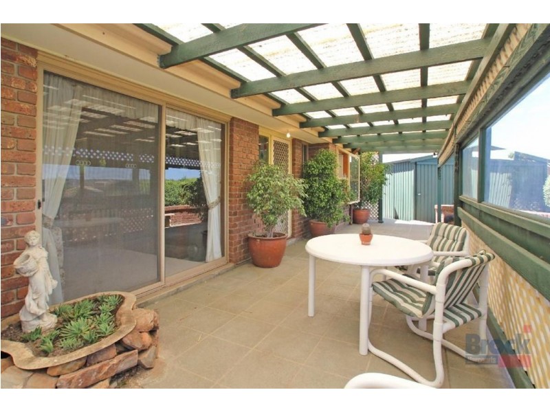 30 French Crescent, Trott Park SA 5158
