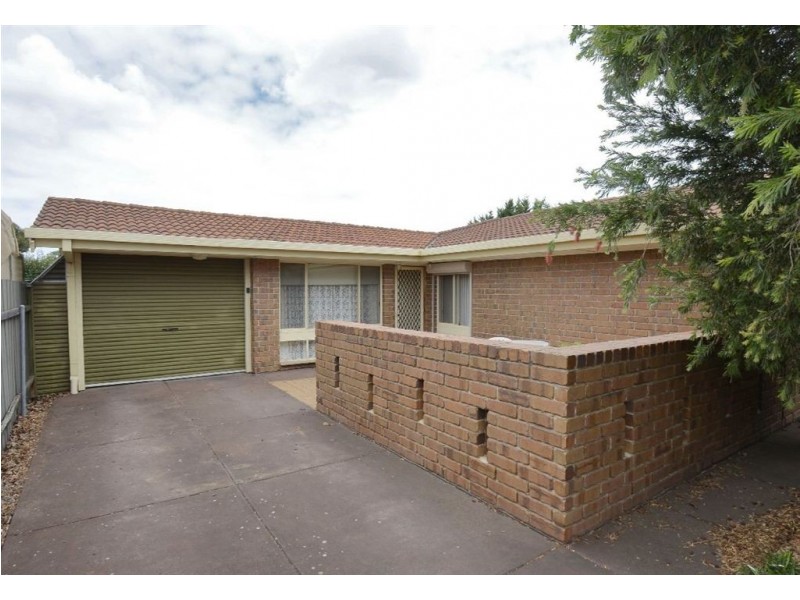 15 Henry Court, Morphett Vale SA 5162