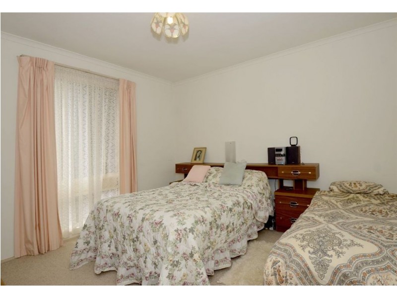 15 Henry Court, Morphett Vale SA 5162