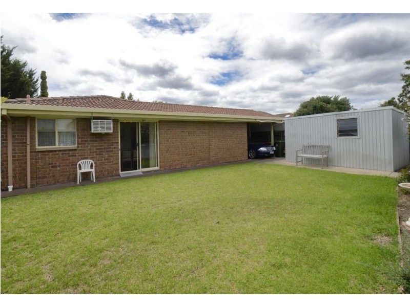 15 Henry Court, Morphett Vale SA 5162