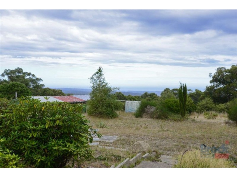 8 Owens Street, Crafers SA 5152