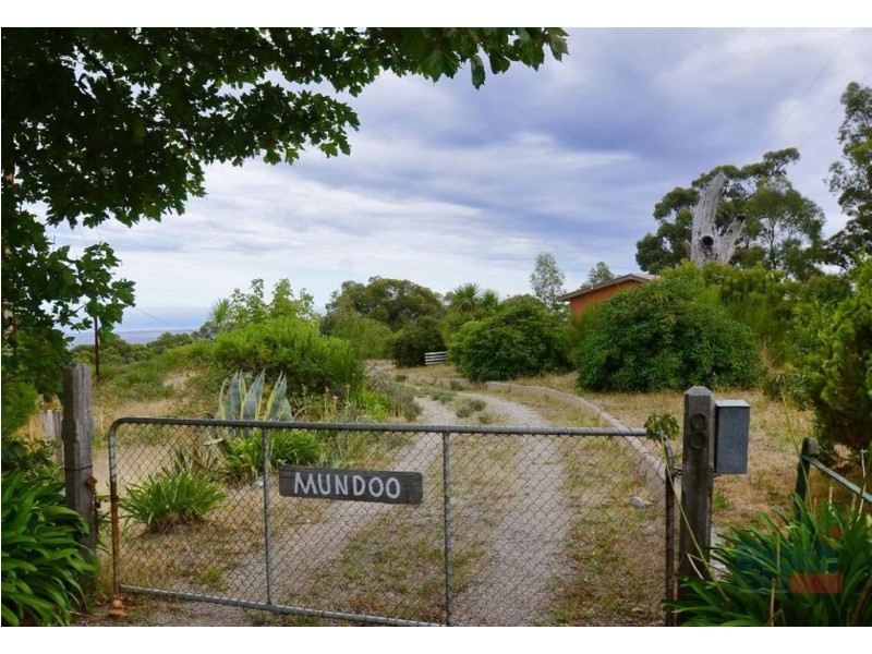 8 Owens Street, Crafers SA 5152