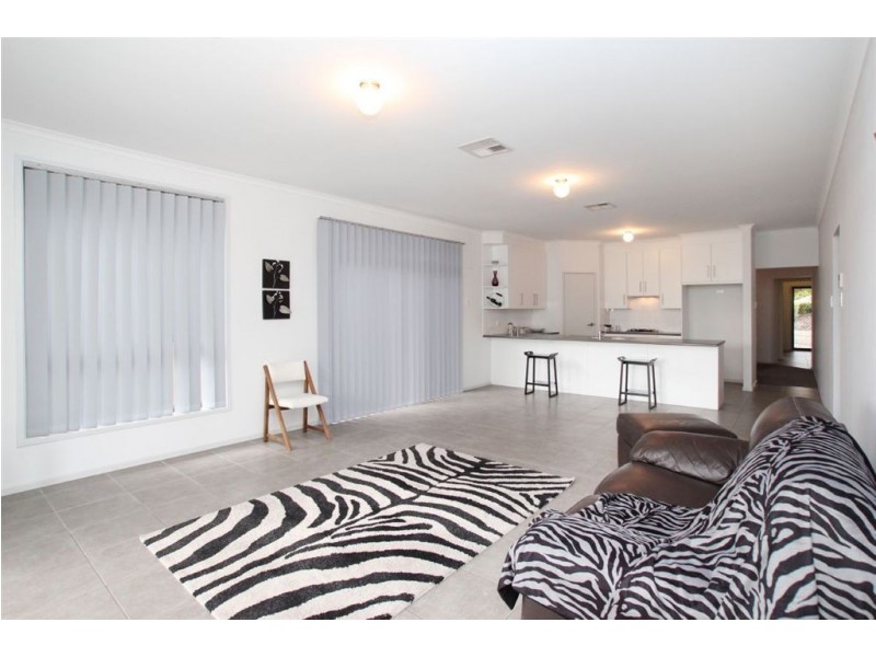 4 Clifford Street, South Brighton SA 5048